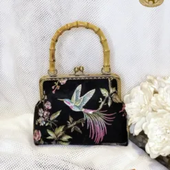 Retro Frame Purse – Embroidered Velvet