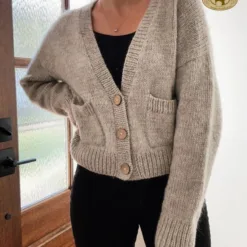Oversized Grandpa Sweater – Pattern Knit
